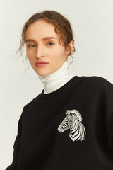 Siyah Zebra Nakışlı Sweatshirt